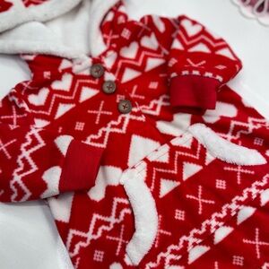 Carters, 3mo, Red Nordic Hearts Hooded Fleece Jumpsuit, Excellent Condition!